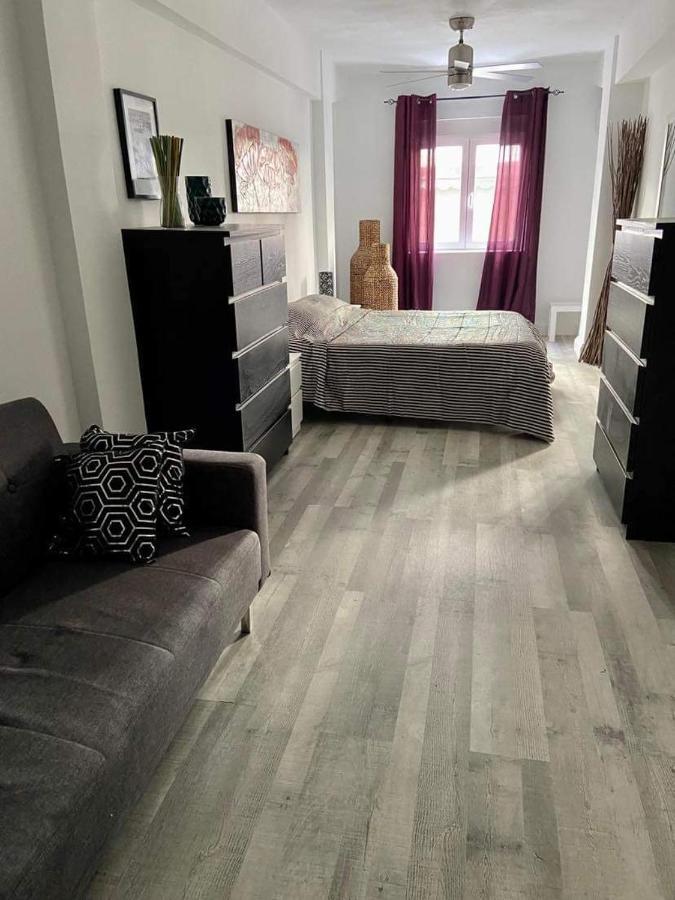 Rainbow Rentals Marques 7 Benidorm Esterno foto