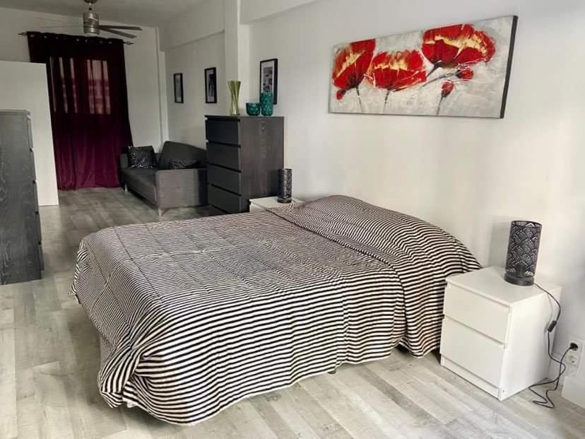 Rainbow Rentals Marques 7 Benidorm Esterno foto